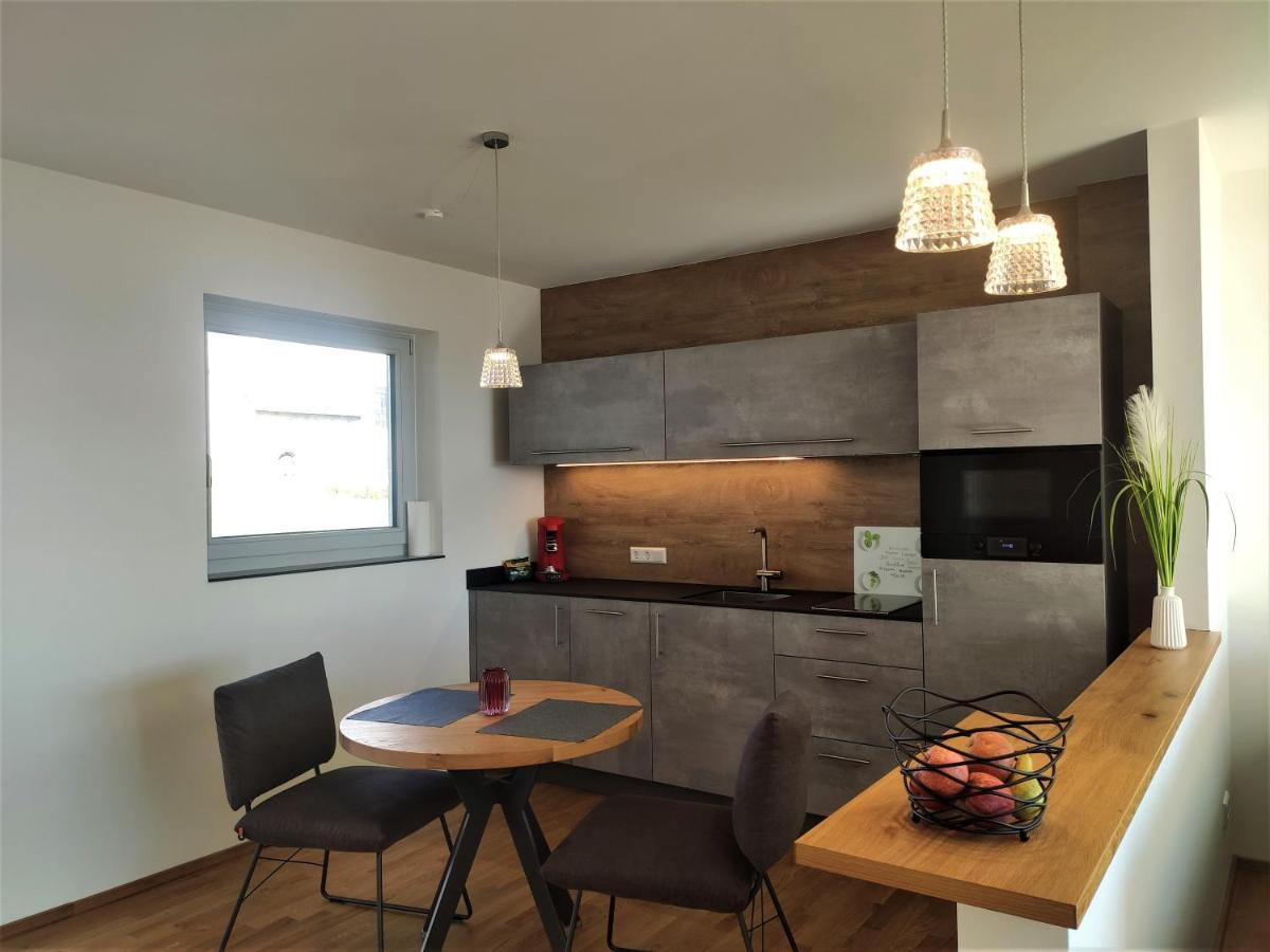 Hecklers Seepanorama Appartements Uberlingen Exterior photo